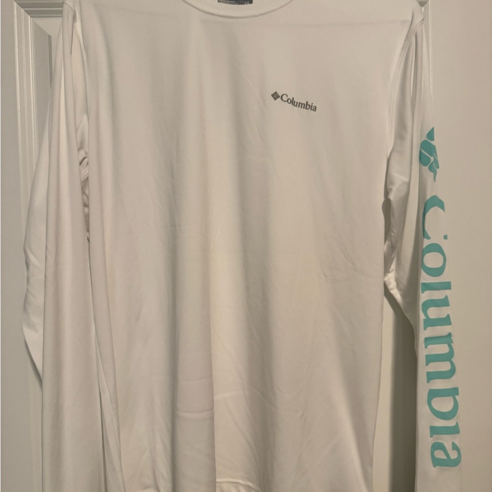 Columbia Men's White and Teal Long Sleeve Shirt